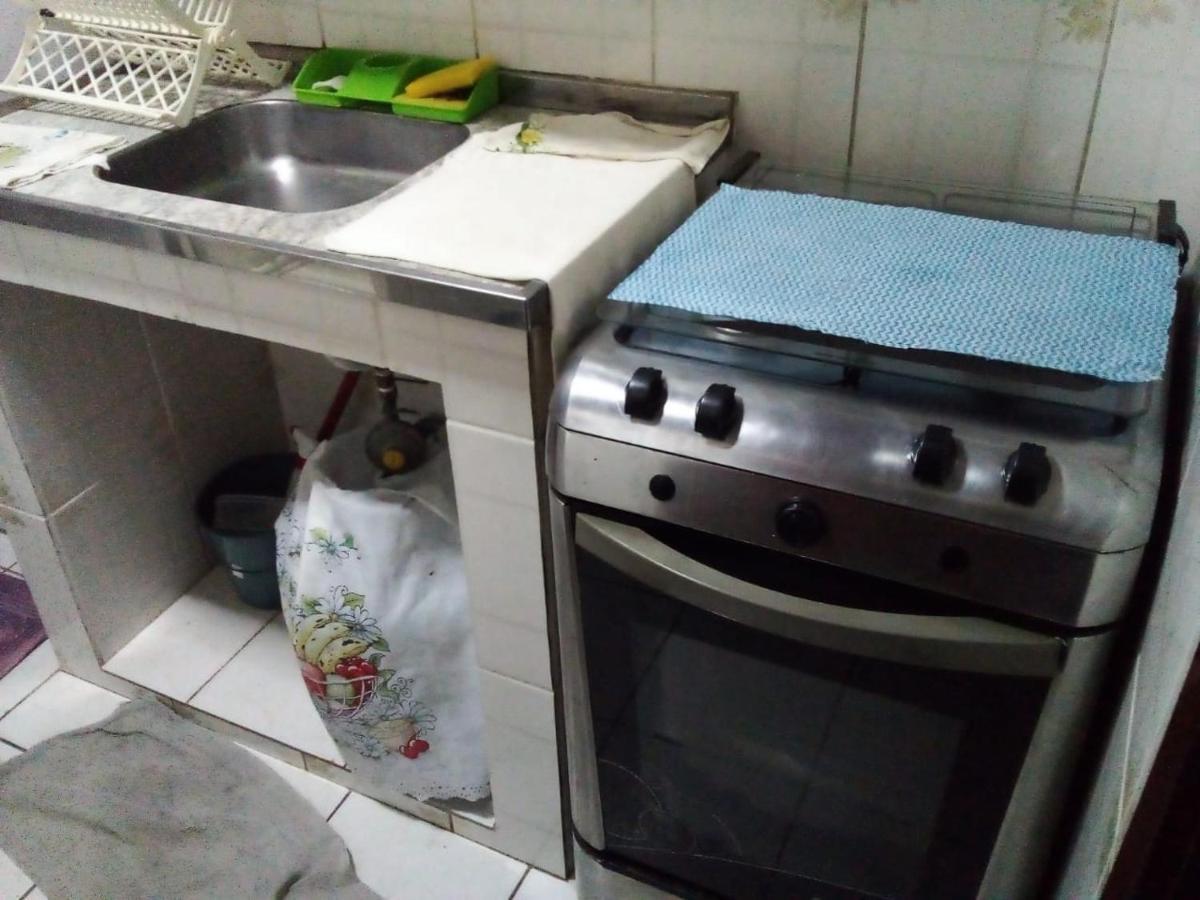 Kitinete Em Itanhaem Apartman Kültér fotó